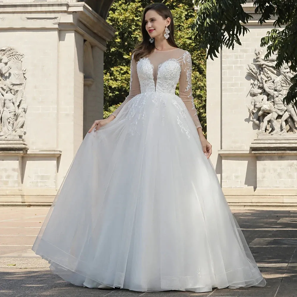 A-Line Enchantment: Sweetheart Lace Ivory Wedding Gown