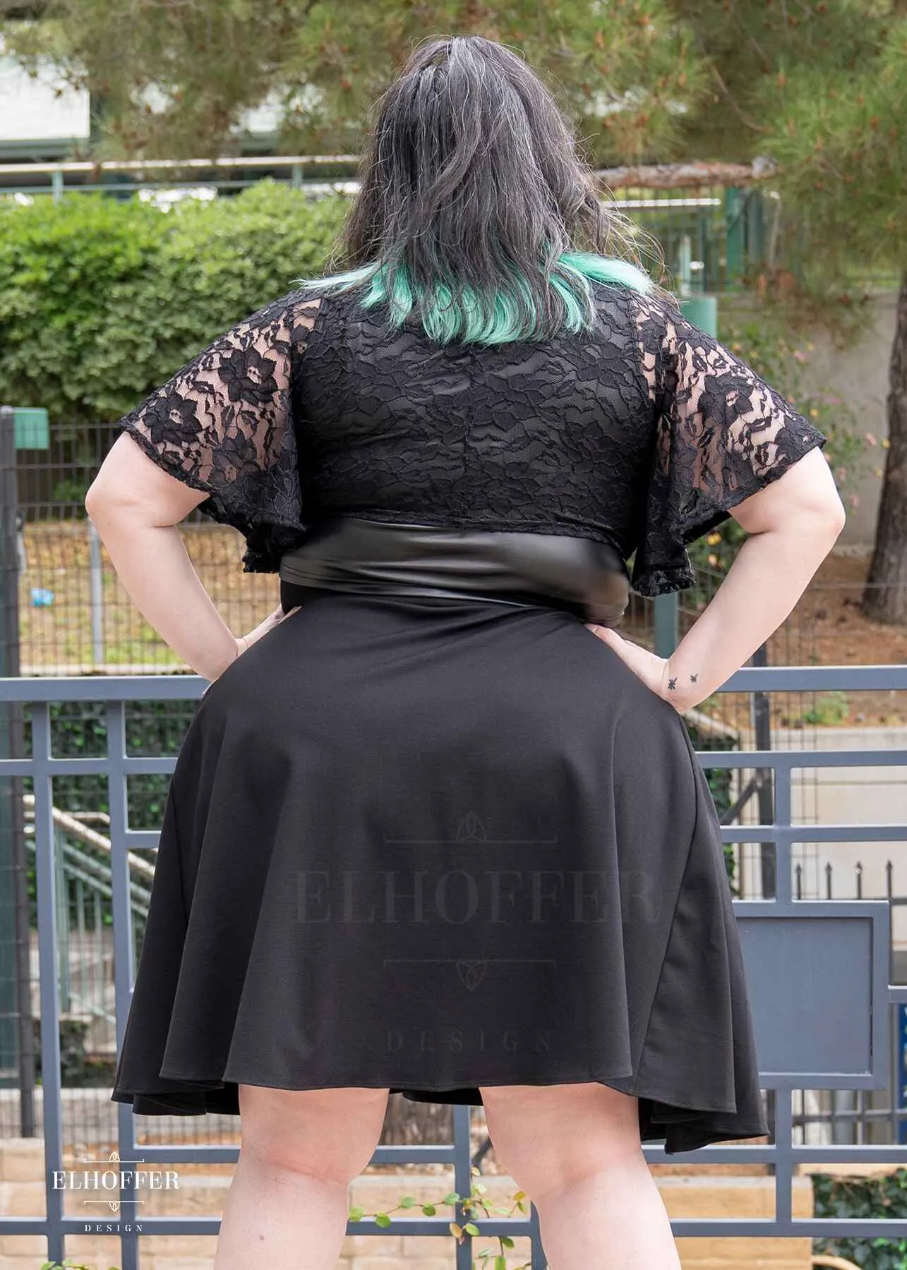 Essential Julie Skirt - Black Ponte