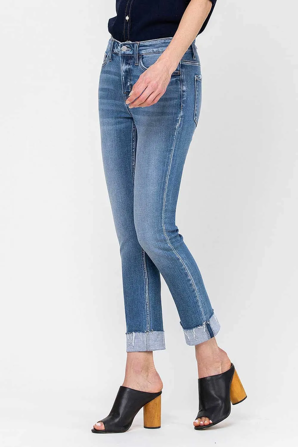 JANET MID RISE CUFFED CROPPED STRAIGHT JEANS