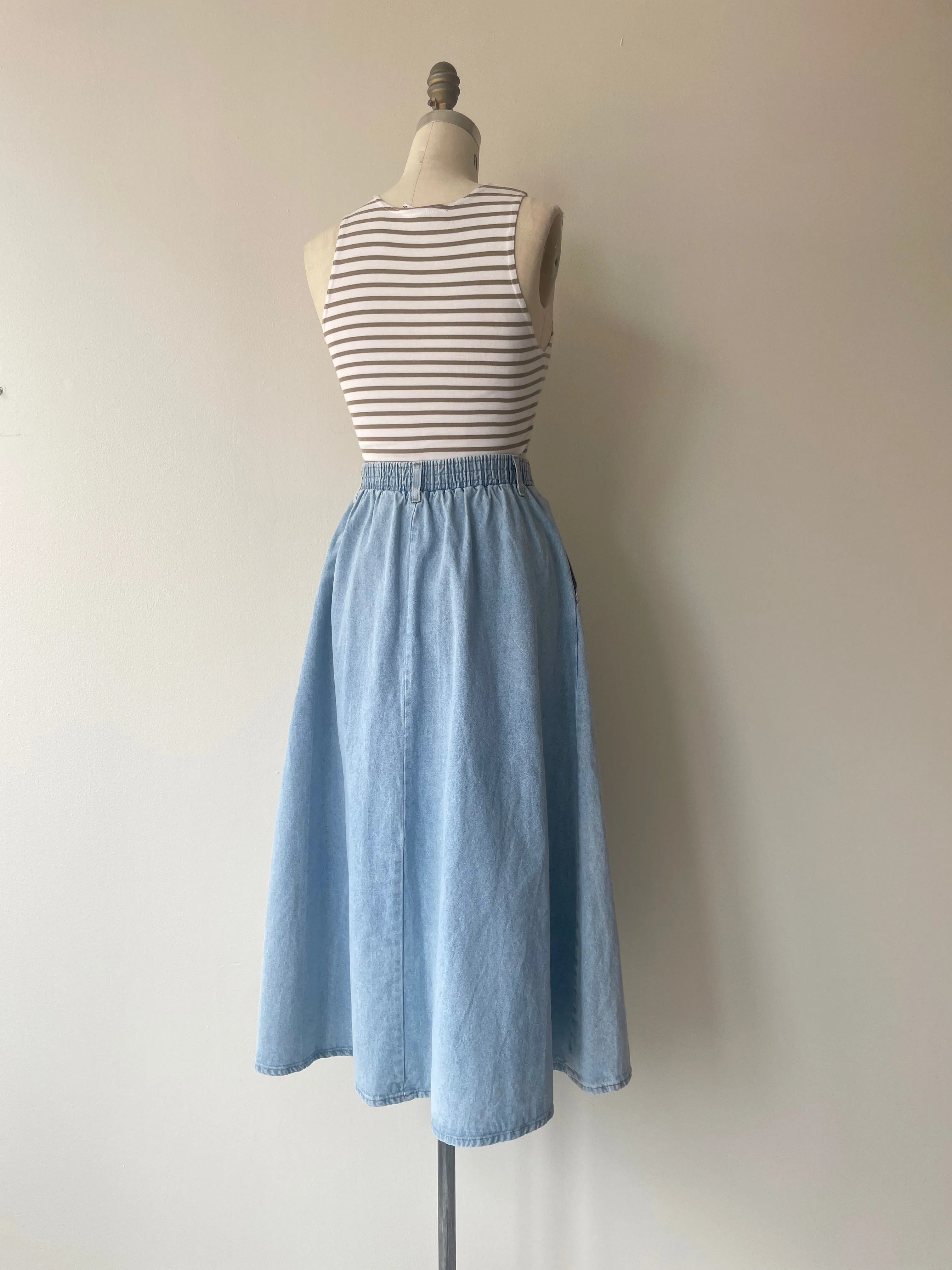 Lightwash Denim Skirt | 1980s