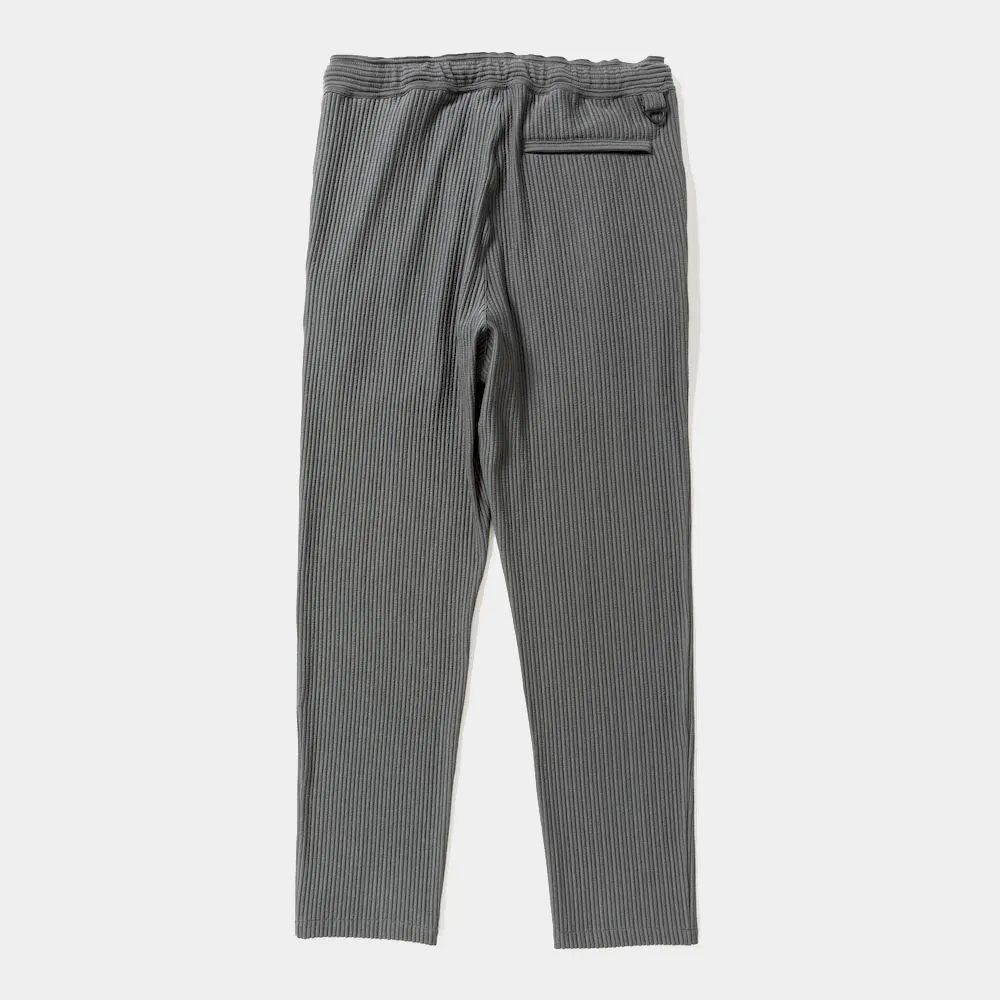 Uneven Fabric Slim Slacks(Charcoal)/MW-PT23205